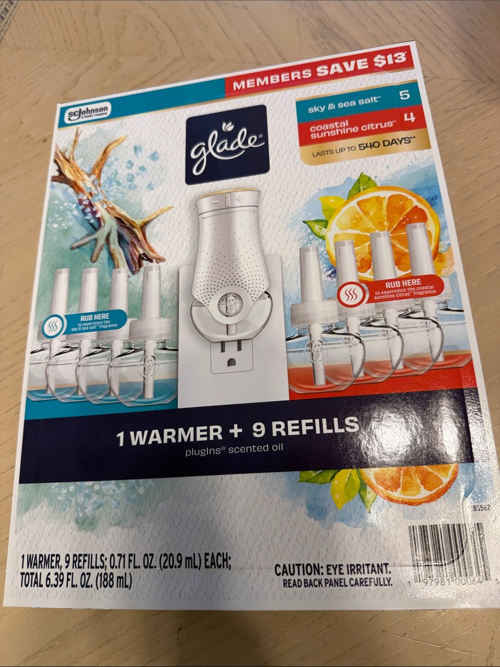 Glade White Plug-in Warmer Sky and Sea Salt and Coastal Sunshine Citrus
